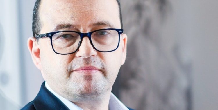 Télétravail : du grand bond en avant à la tentation du tobogan 