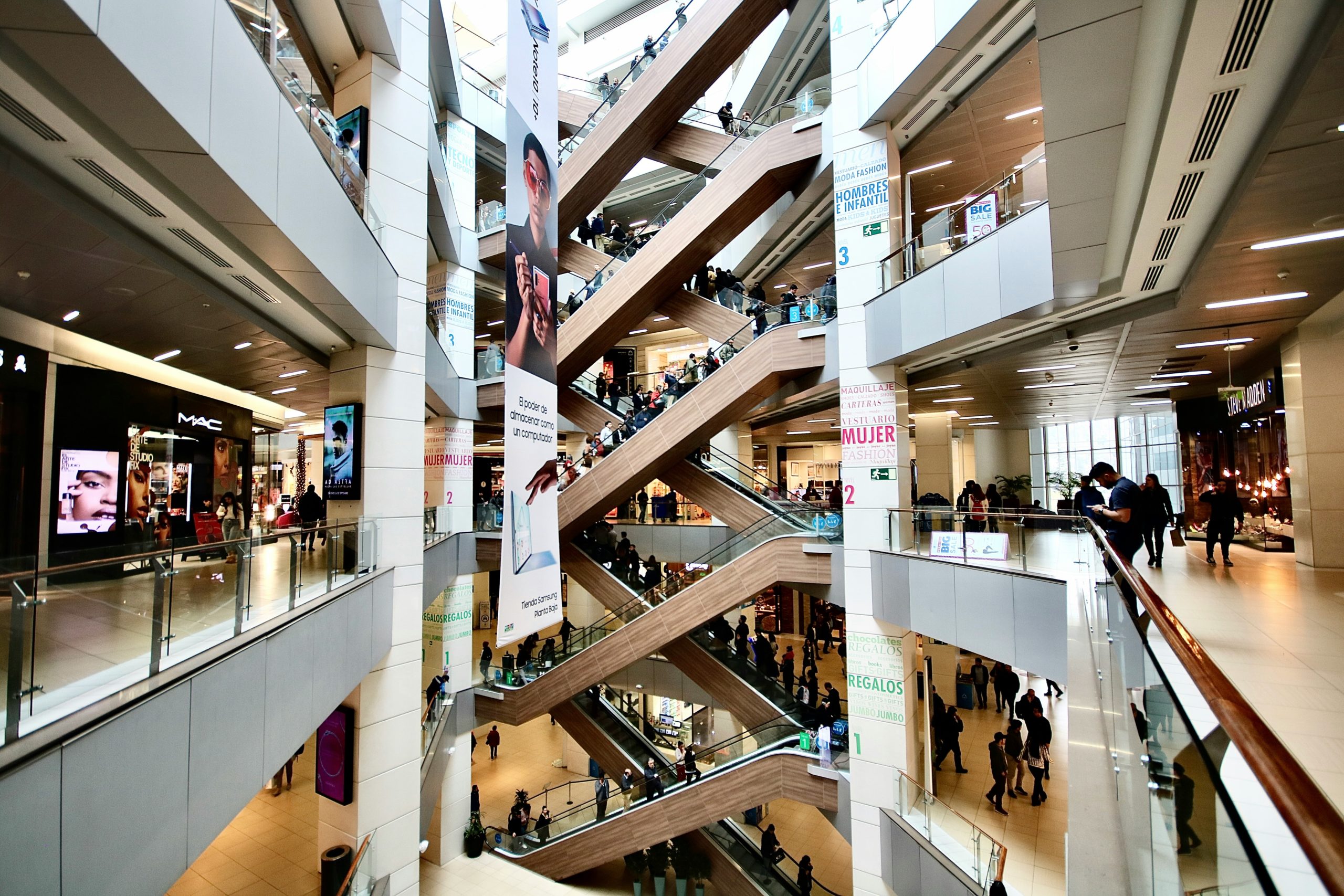 Carrefour, Carmila, Unlimitail et JCDecaux accélèrent le retail media en France et en Espagne