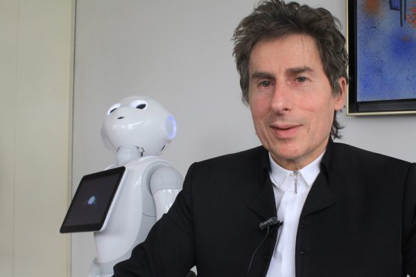 Alain Bensoussan : Le robot est une nouvelle espèce, avec une
personnalité juridique singulière